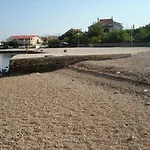 Διαμέρισμα Family-friendly With Swimming Pool - 23976 *