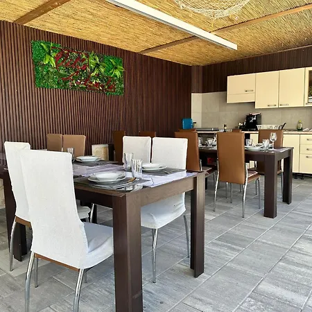 Apartment Family-friendly With Swimming Pool - 23976 *