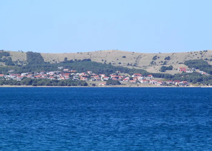 Family-friendly With Swimming Pool - 23976 Apartmán